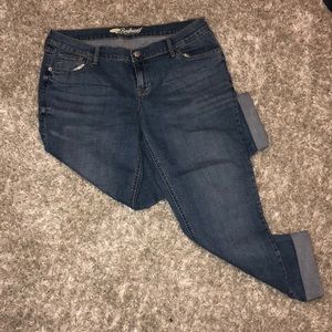 never worn old navy jeans